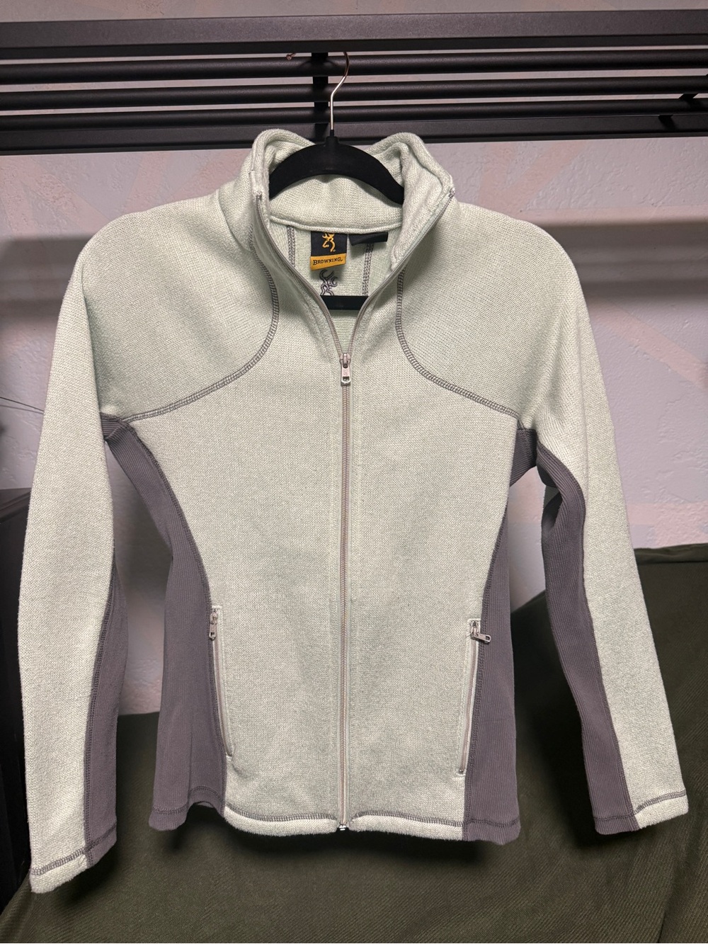 Browning Women's Full-Zip Sweater Jacket in Light Sage and Gray Size Small
